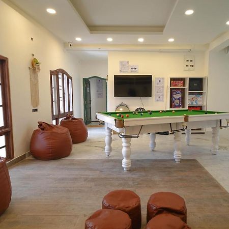 Hostel Destin Olympus Banjara Hajdarabad Zewnętrze zdjęcie